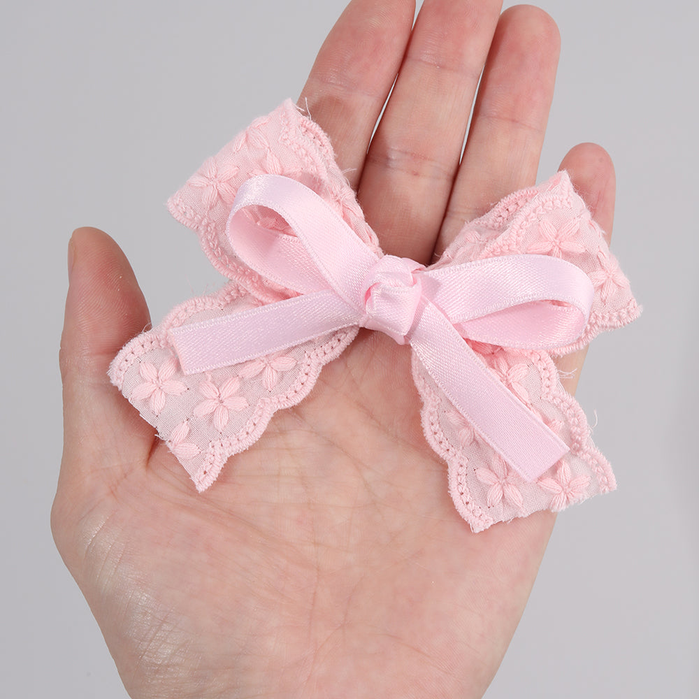 CN 2PCS Solid Color Lace Fabric Hair Bow Clip Girls Toddler