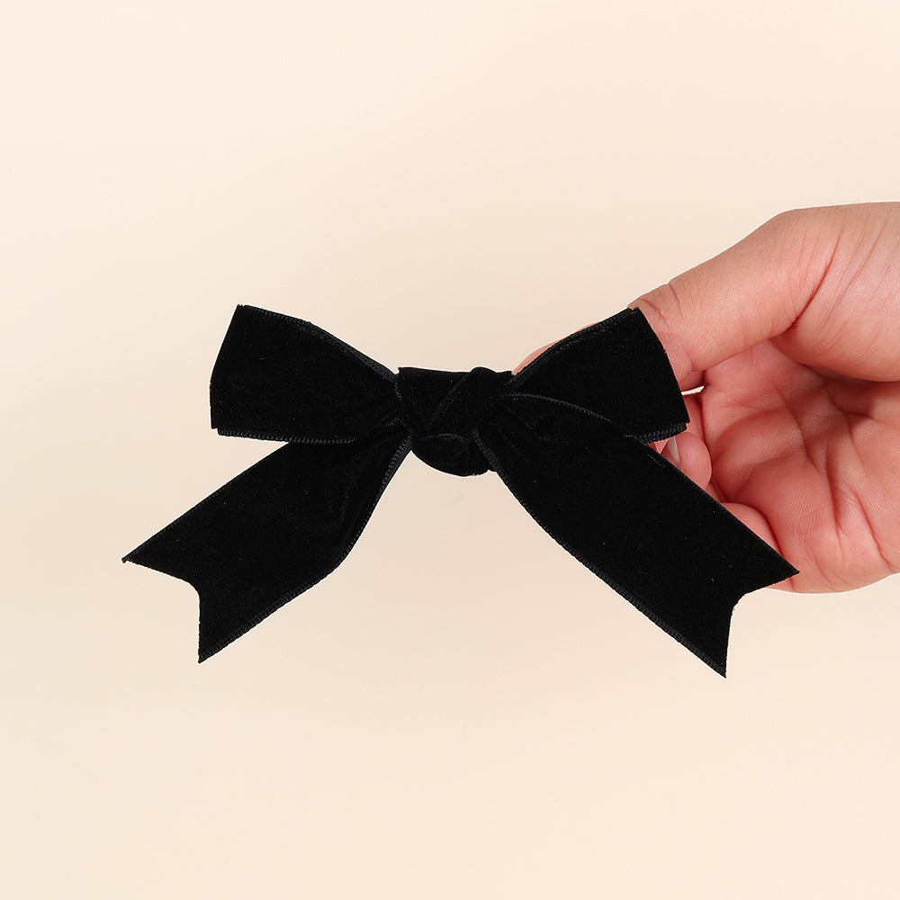 CN 6PCS Solid Color Velvet Boutique Hair Bow Clip