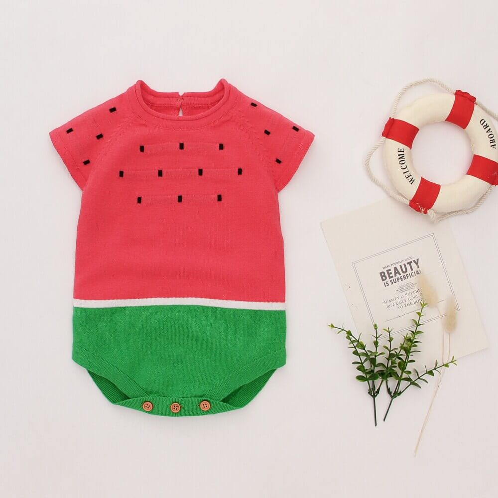 knitted baby clothes