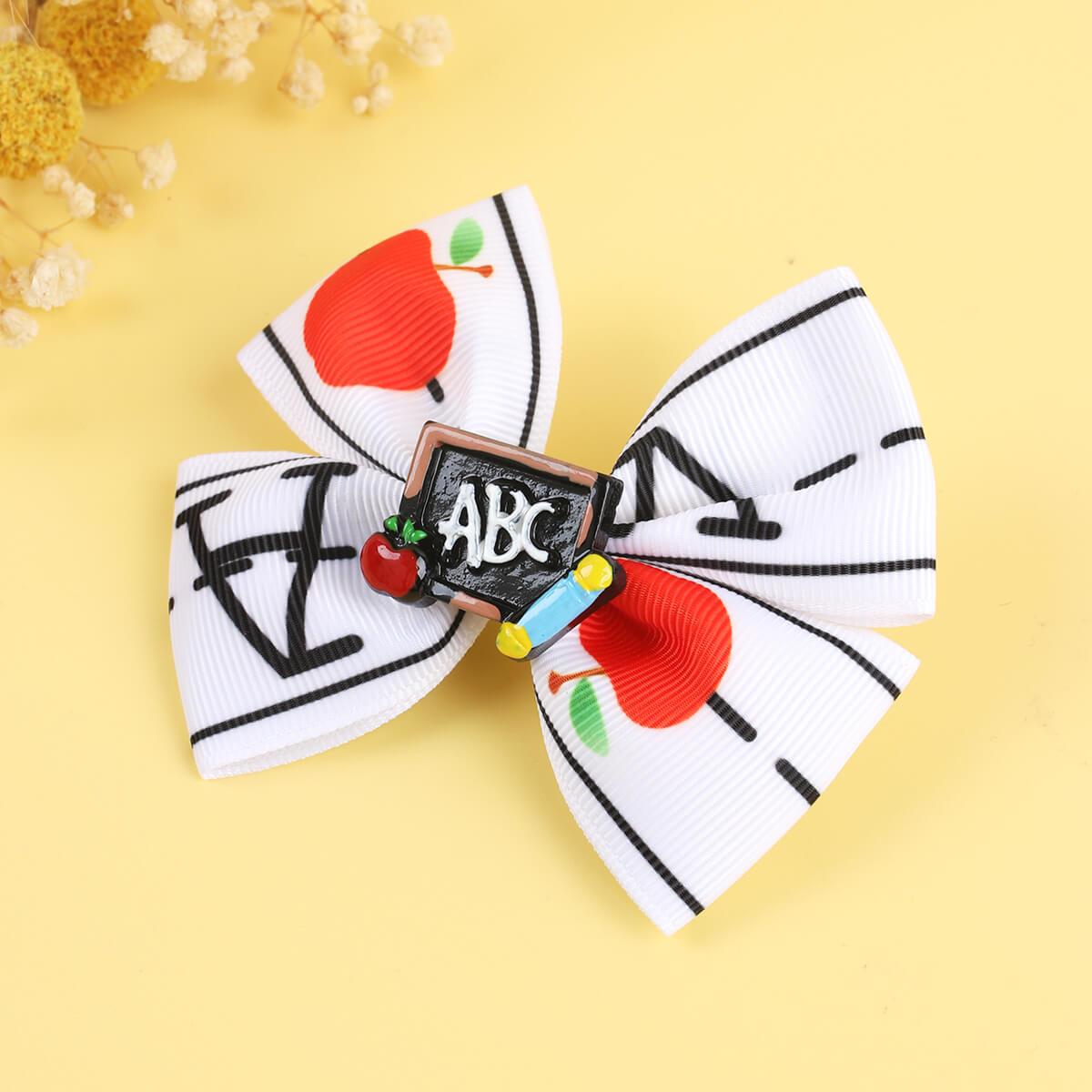 4'' Back to School Apple Hair Bows